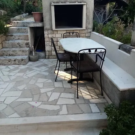 Drive & Apartment Korcula Town